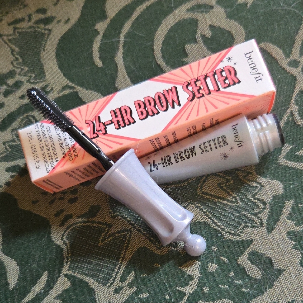 Benefit 24-hr Brow Setter. Invisible Shaping and Setting Gel for Brows. NIB